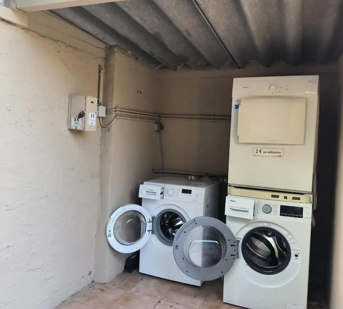 Appartement T2 Le Clos Fleuri Le Lavandou 0*,  France